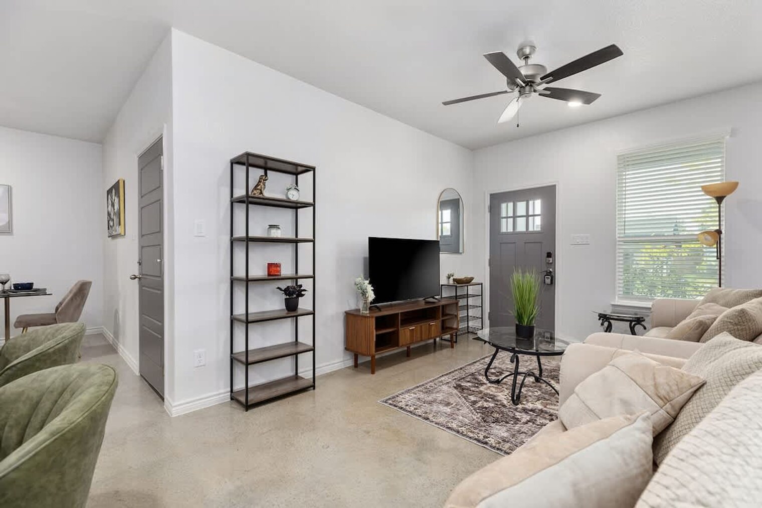 Building Photo - 101 S 50th St