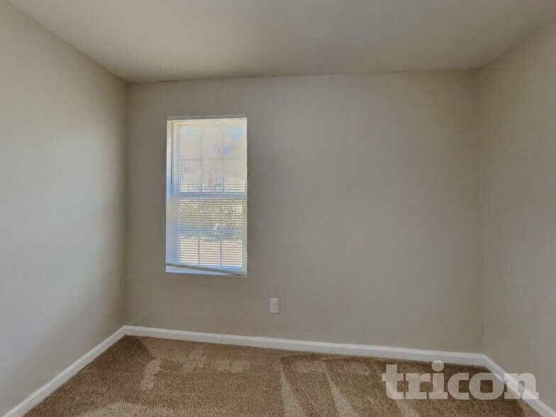 Building Photo - 1934 Chapel Brook Way