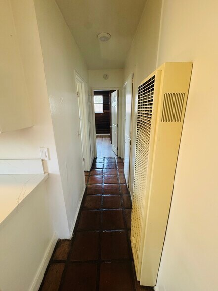 Building Photo - 6705 Trigo Rd