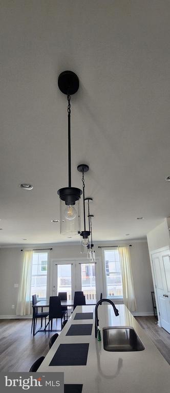 Building Photo - 219 Willis St