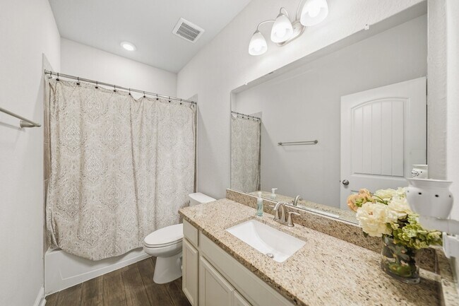 Building Photo - 5338 Regal Gem Ln
