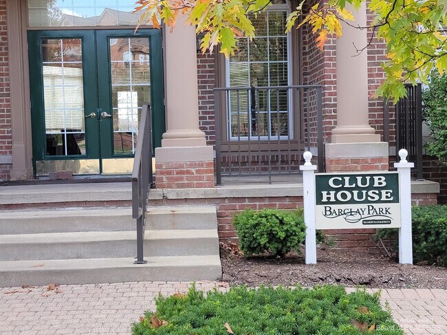 Building Photo - 2765 Barclay Way