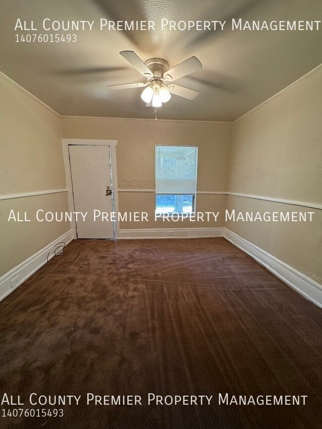 Building Photo - 511 S Dollins Ave