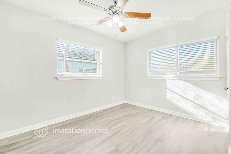 Building Photo - 6336 Bondy Pl