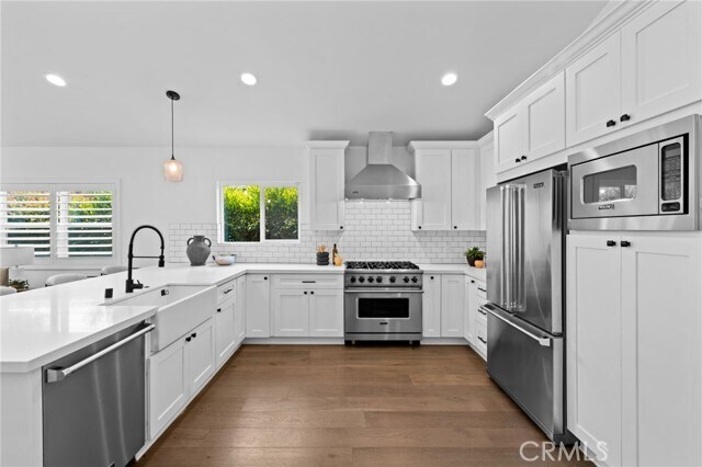 Building Photo - 827 N Lamer St