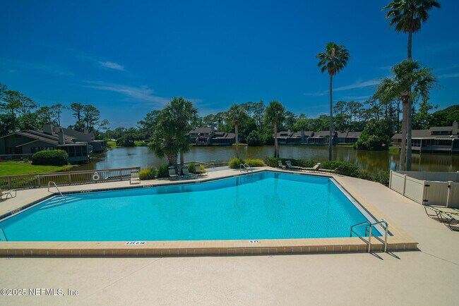 Building Photo - 36 Fishermans Cove Rd