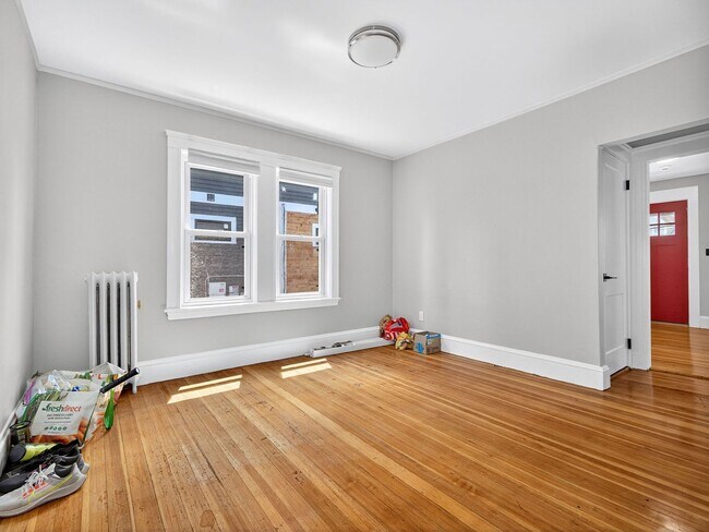 Building Photo - No Brokers Fee. In-Unit Washer and Dryer, All New Kitchen Appliances, Yard