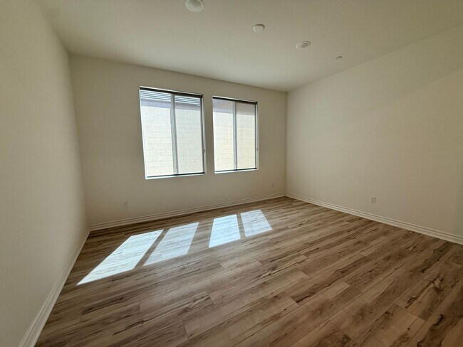 Building Photo - 84935 Corso Ct