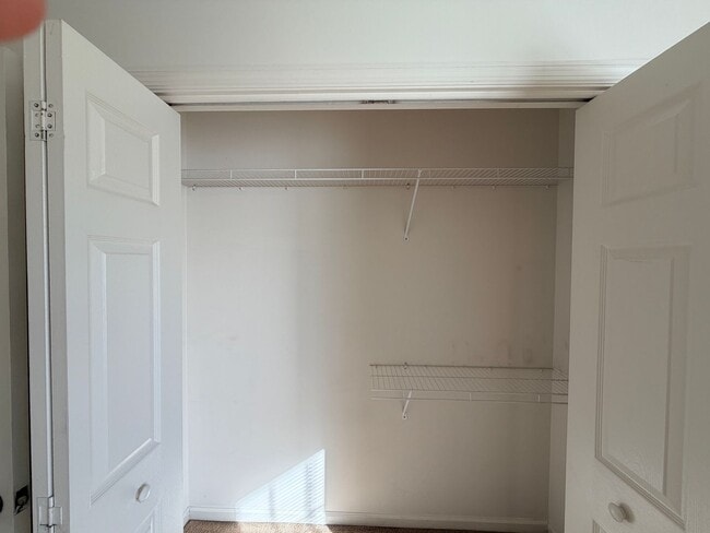 Building Photo - 2206 Pulaski Cir