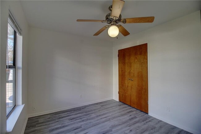 Building Photo - 2717 Santa Rosa St