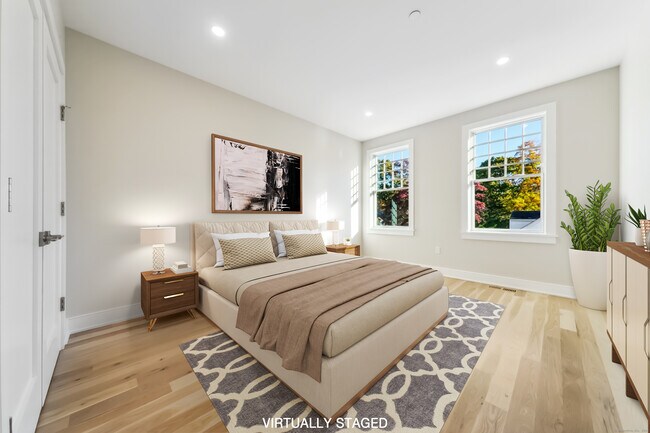 Building Photo - 8 Husted Ln