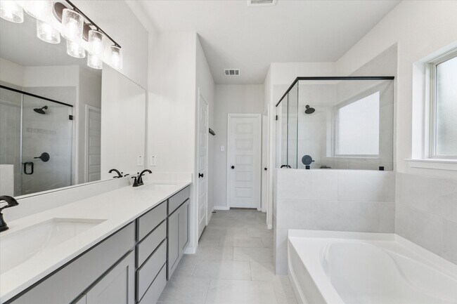 Building Photo - 5337 Wilborn Ct
