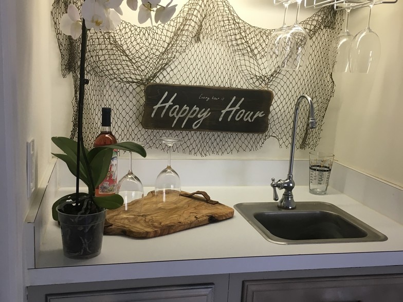 Lower level wet bar - 438 Ocean Pkwy