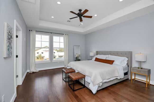 Building Photo - 3412 Dixie Dr