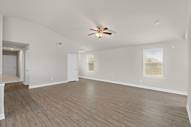 Building Photo - 413 Aurora Creek Ln