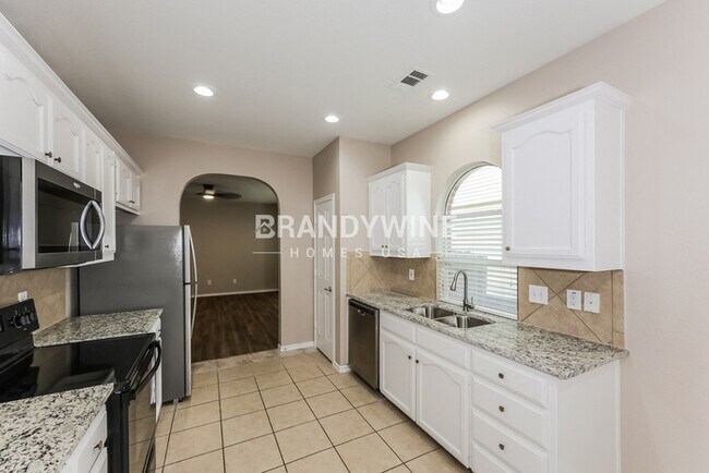 Building Photo - 14105 Silkwood Dr