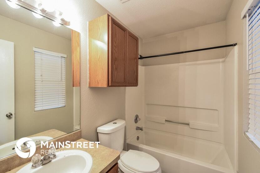 Building Photo - 4822 Orchid Star