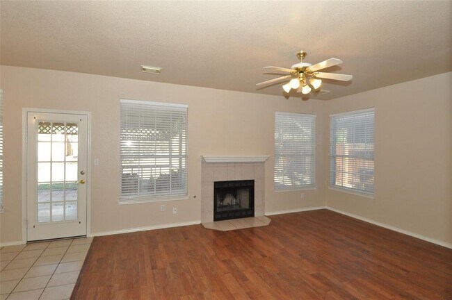 Building Photo - 13304 Bosswood Dr