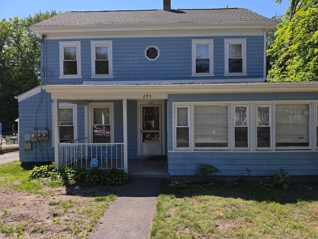 Building Photo - 295 Providence St