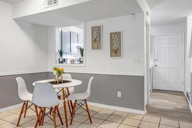 Building Photo - 111 E 1st St