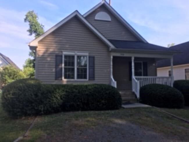 Primary Photo - 308 4th St