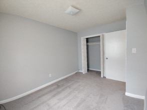 Building Photo - 13 Fonda Dr