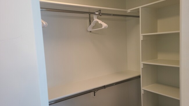 Building Photo - 184 Galena Smt Dr