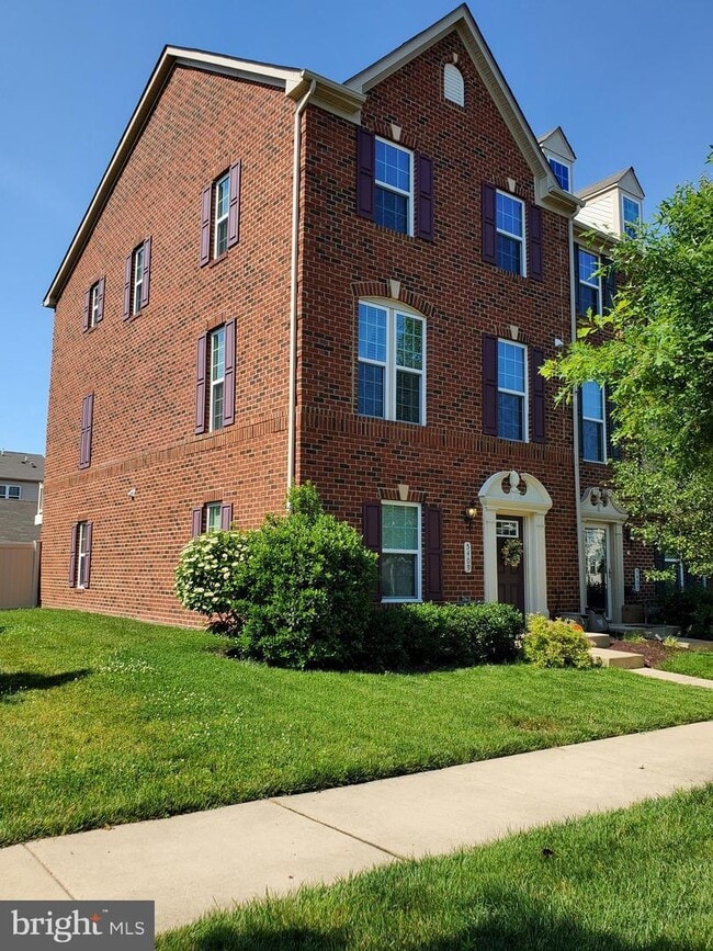 Building Photo - 5409 Double Day Ln