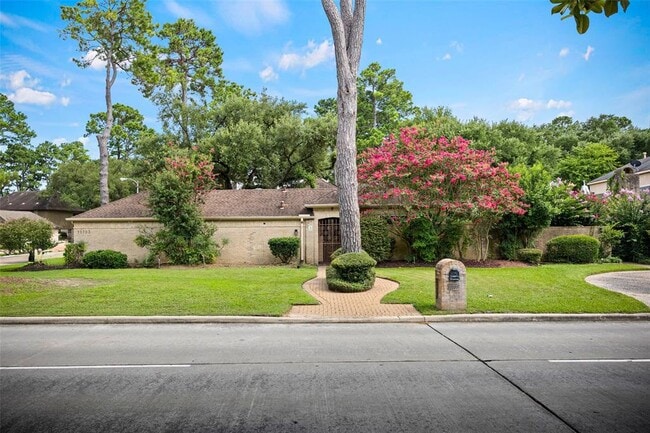 Building Photo - 10703 Cypresswood Dr