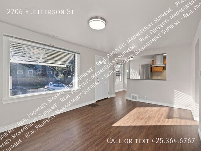 Building Photo - 2706 E Jefferson St