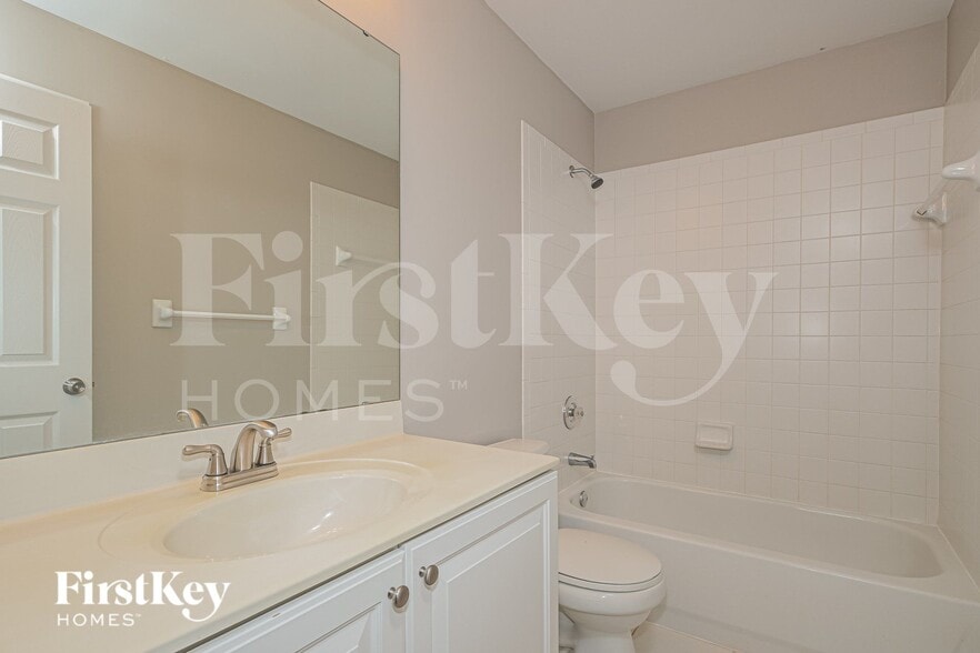 Building Photo - 611 Geiser Brook Ct