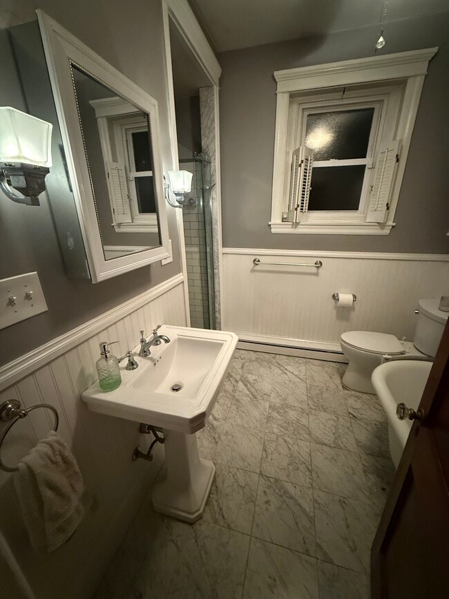 Building Photo - 34 N Highland Ave