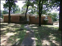 Building Photo - 26 Cinnamon Dr