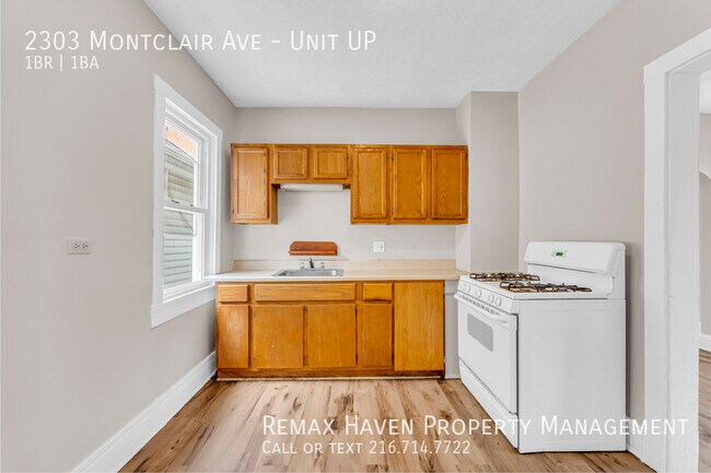 Building Photo - 2303 Montclair Ave