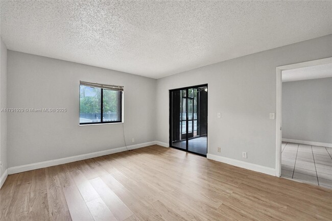 Building Photo - 3158 Coral Springs Dr
