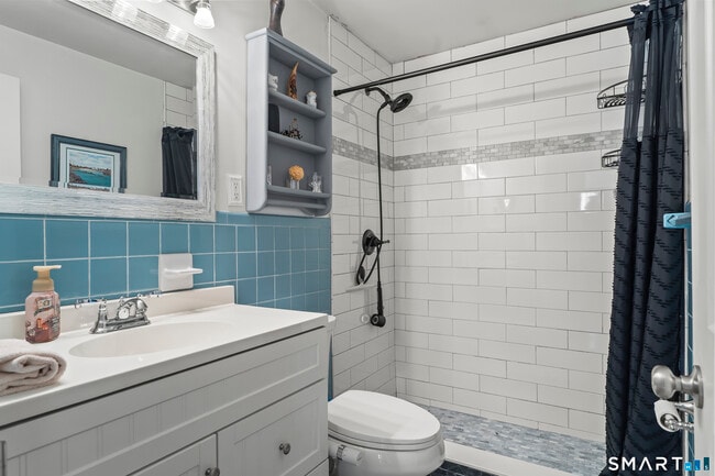 Building Photo - 77 Basswood Dr