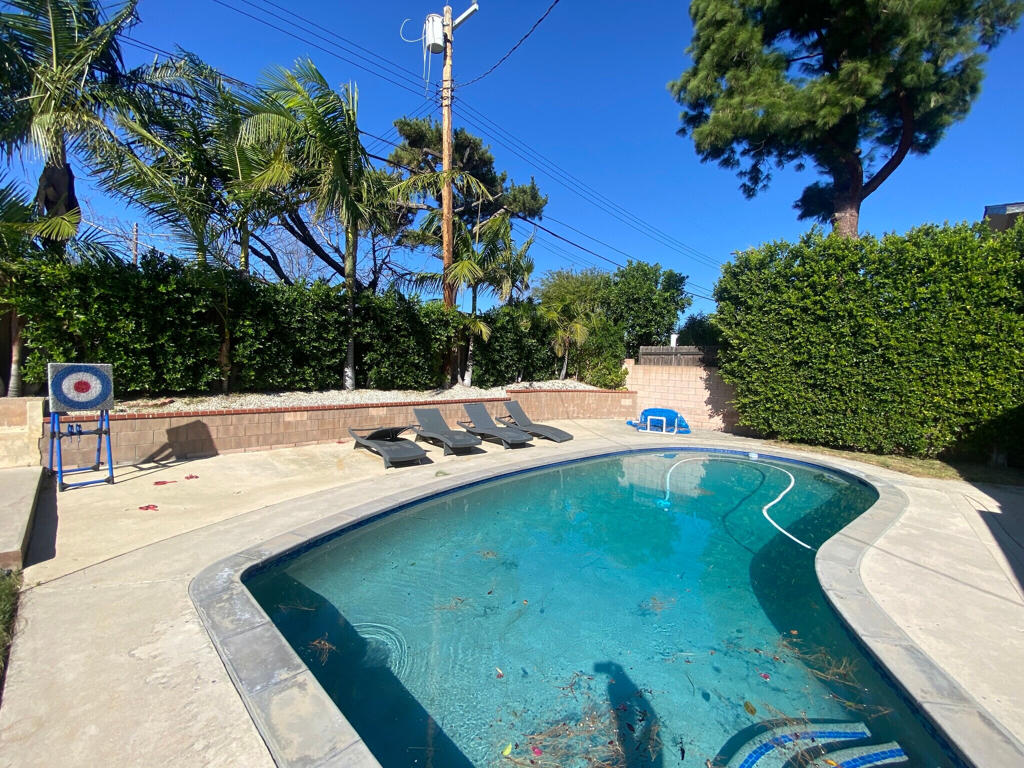 Building Photo - 9767 Comanche Ave