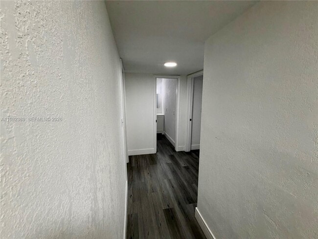 Building Photo - 7155 W 2nd Way