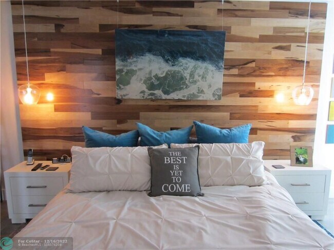 Building Photo - 1370 S Ocean Blvd