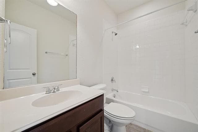 Building Photo - 3934 Amberwood Dr