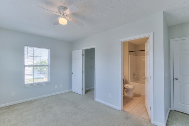 Building Photo - 3052 RG Buchanan Dr