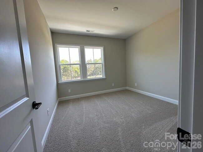 Building Photo - 5715 Gulch Pl