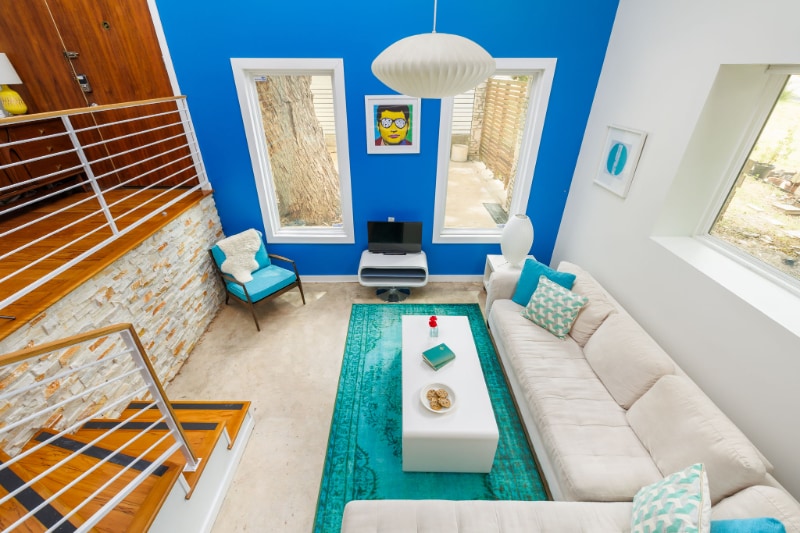 Building Photo - 3202 Santa Monica Dr