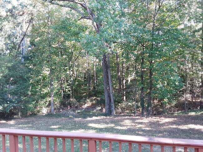 Building Photo - 3 Bed 2.5 Bath in Marietta!