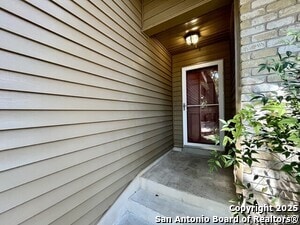 Building Photo - 6607 Honey Hill