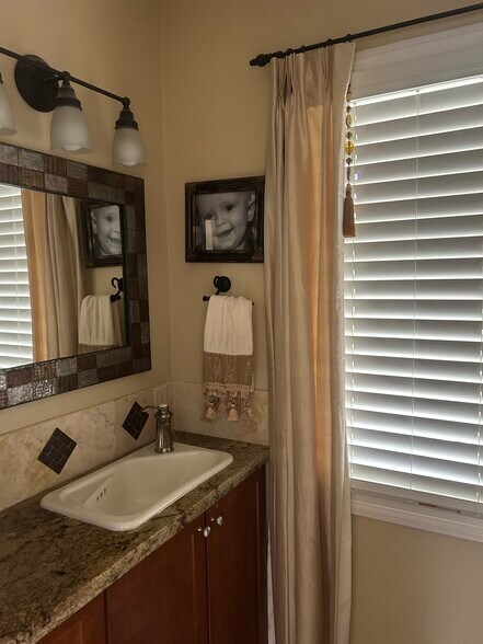 Bathroom number three - 27078 Sunnyridge Rd