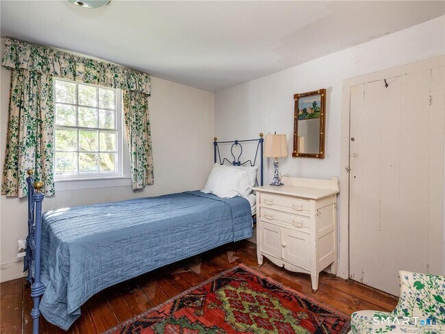 Building Photo - 103 Litchfield Rd