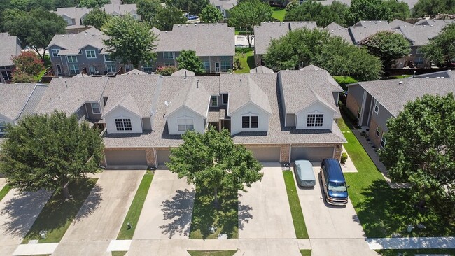 Building Photo - 3224 Parma Ln
