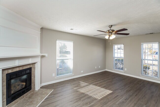 Building Photo - 5412 Somer Mill Rd