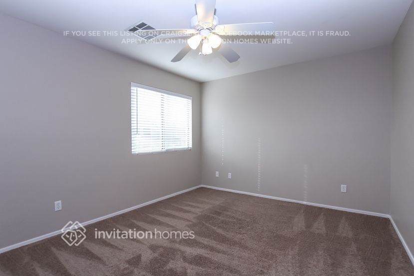 Building Photo - 16180 N 159th Ave